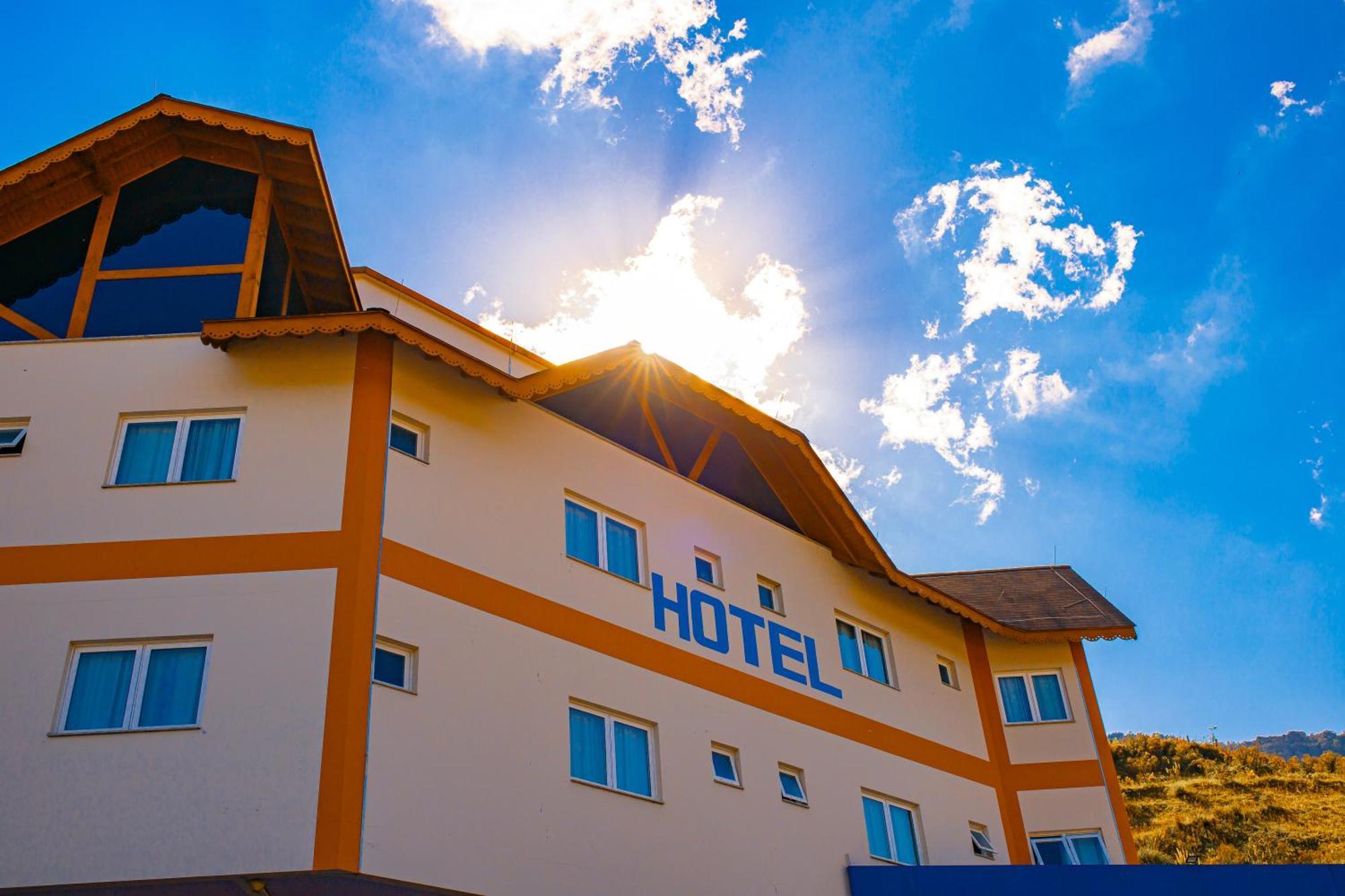 Hotel Paradouro