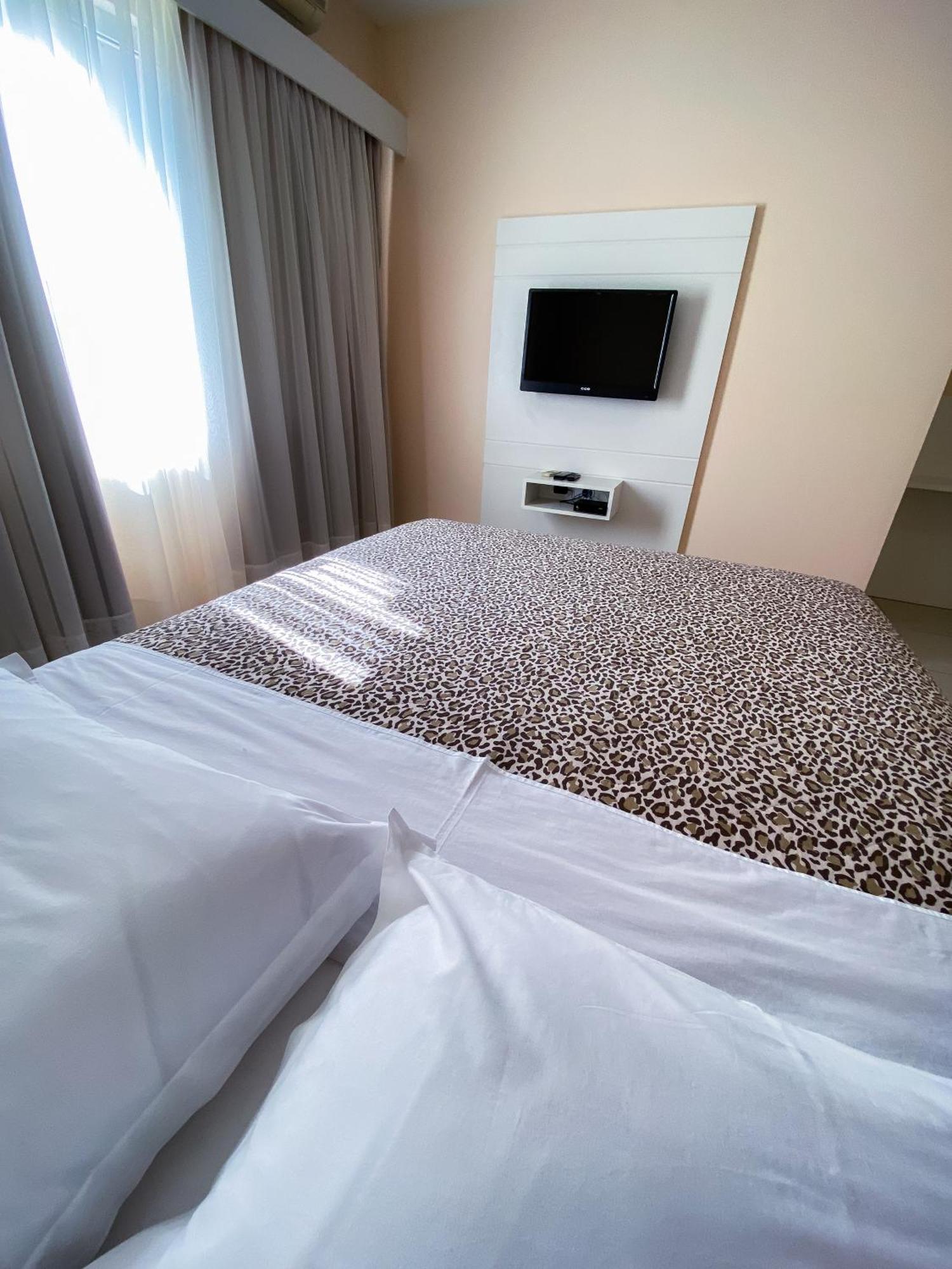 Hotel Paradouro